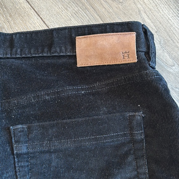 Black Haggar Corduroy Pants - size 32/30 - Picture 7 of 10